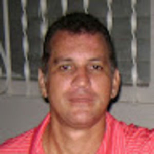 Meet your Posher, Luis carlos